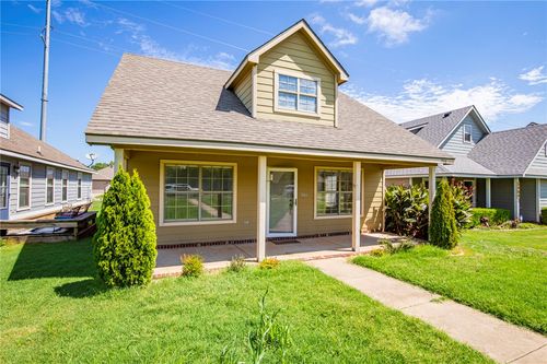 3906 Sw Gibson Ave, Bentonville, AR, 72712-5198 | Card Image