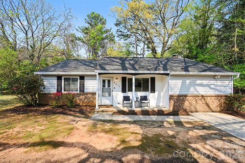 9815 Meringue Pl, Charlotte, NC, 28270-1024 | Card Image