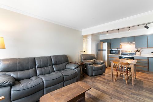 a11-432 South St, Bennington, VT, 05201-2849 | Card Image