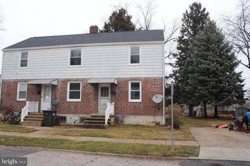 883 Tioga St, YORK, PA, 17404-2318 | Card Image