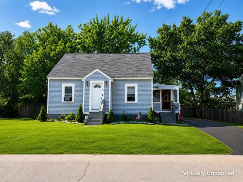 34 Alpheus St, Manchester, NH, 03103-5707 | Card Image
