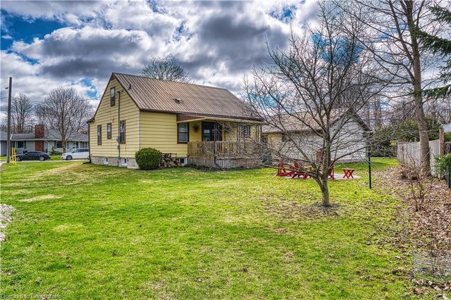 11 Churchill Dr, House other with 2 bedrooms, 1 bathrooms and 7 parking in Listowel ON | Image 11