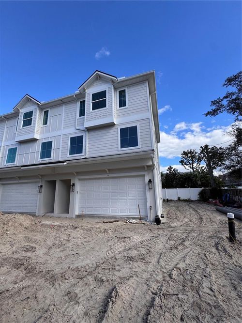 d-4208 W Carmen St, TAMPA, FL, 33609-2204 | Card Image