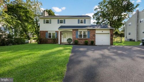 448 W Bristol Rd, Churchville, PA, 18966-3505 | Card Image