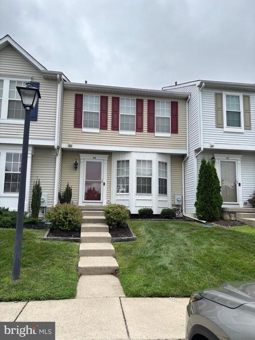 44 Pebble Ln, Blackwood, NJ, 08012-5559 | Card Image
