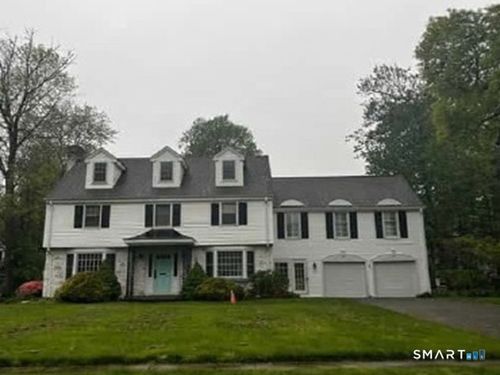 49 Pilgrim Road, West Hartford, CT, 06117 | Card Image