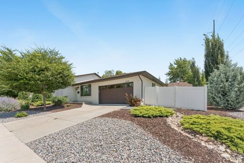 3885 S 2000 E, Millcreek, UT, 84109-3319 | Card Image