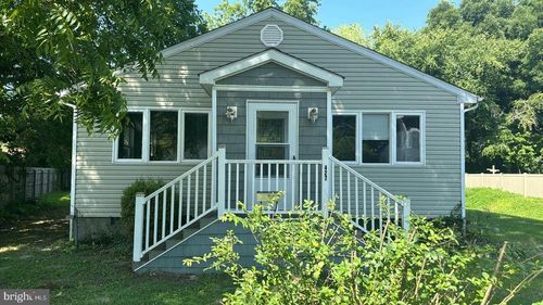 427 Bank St, POCOMOKE CITY, MD, 21851-1117 | Card Image