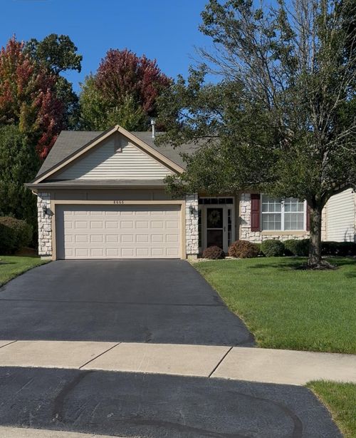 8066 Northcote Ct, Dyer, IN, 46311-2584 | Card Image