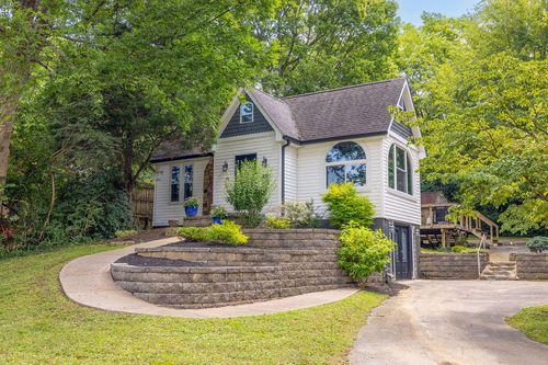 324 Friedman Ave, Paducah, KY, 42001-4747 | Card Image
