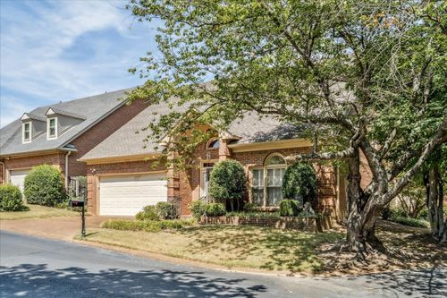 5392 N Pavilion Green Dr, Memphis, TN, 38119 | Card Image