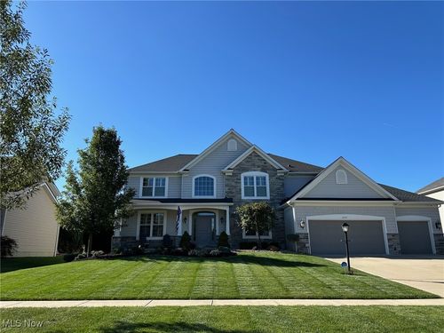 12515 Countryside Dr, Strongsville, OH, 44149-9297 | Card Image