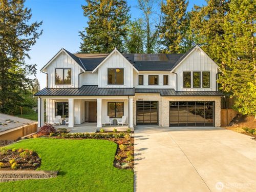14902 Se 46th St, Bellevue, WA, 98006-2447 | Card Image