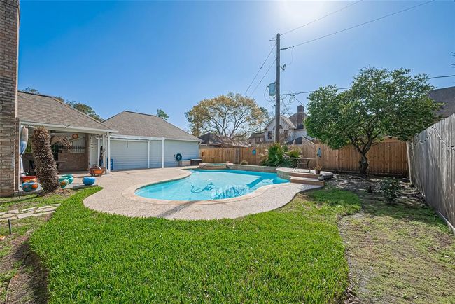 5803 Slashwood Ln, House other with 4 bedrooms, 4 bathrooms and 3 parking in Spring TX | Image 45