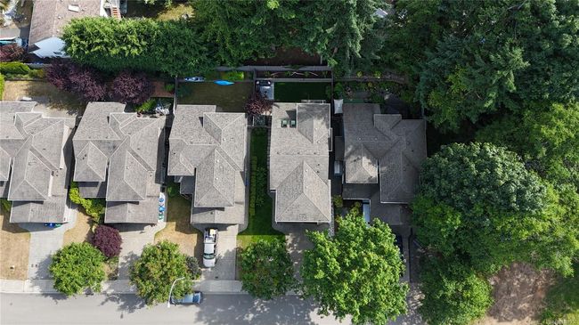 6195 Kenning Pl, House other with 3 bedrooms, 3 bathrooms and 4 parking in Nanaimo BC | Image 63