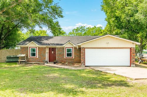 20108 Highway 36, Guy, TX, 77444-9711 | Card Image
