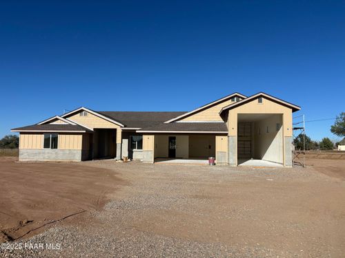 764 W Road 1 N, Chino Valley, AZ, 86323-5936 | Card Image