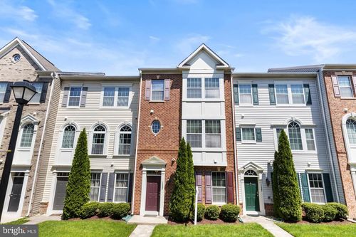1324 Ray Ln, GLEN BURNIE, MD, 21061-5177 | Card Image