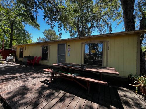 14150 Lakeshore Dr, Clearlake, CA, 95422-8150 | Card Image