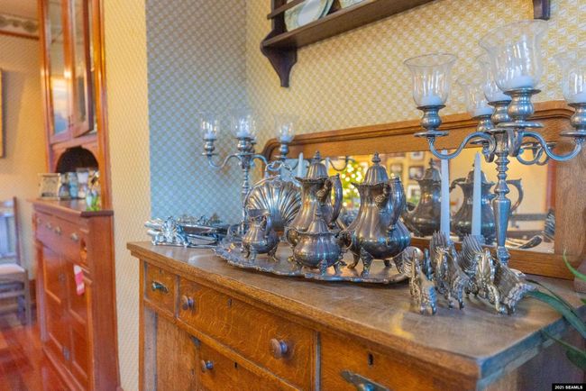 113 W 5 Th St, House other with 9 bedrooms, 7 bathrooms and null parking in Juneau AK | Image 15