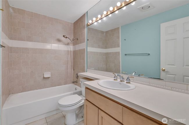 APT-17 - 762 Hayes St, Condo with 2 bedrooms, 1 bathrooms and 1 parking in Seattle WA | Image 10