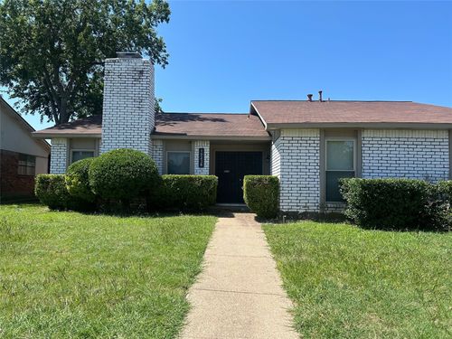 10238 White Elm Rd, Dallas, TX, 75243-5133 | Card Image