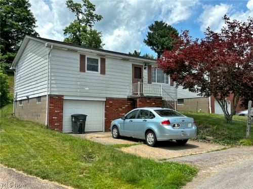 205 Canterbury Blvd, Steubenville, OH, 43952-3541 | Card Image