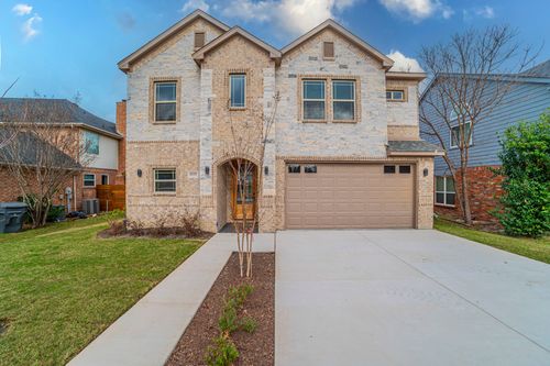 8319 Deep Green Dr, Dallas, TX, 75249-3801 | Card Image