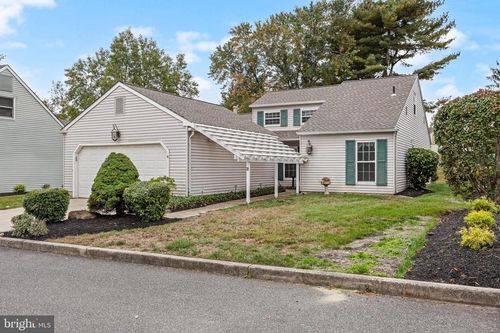 2 Nantucket Ct, Medford, NJ, 08055-9323 | Card Image