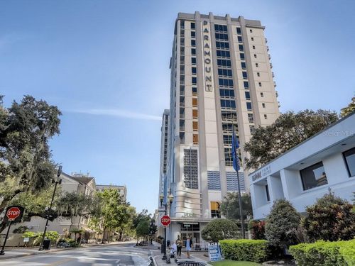 ph-415 E Pine St, ORLANDO, FL, 32801-2820 | Card Image