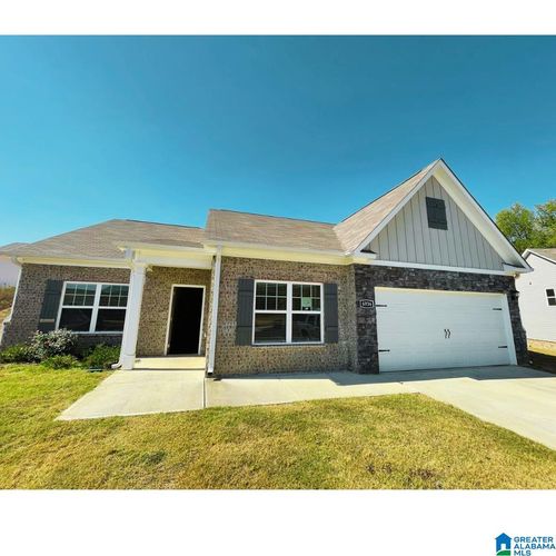 6936 Brandi Cir, PINSON, AL, 35126-4974 | Card Image