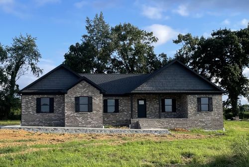 200 Hidden Hills Ln, Summertown, TN, 38483-3502 | Card Image