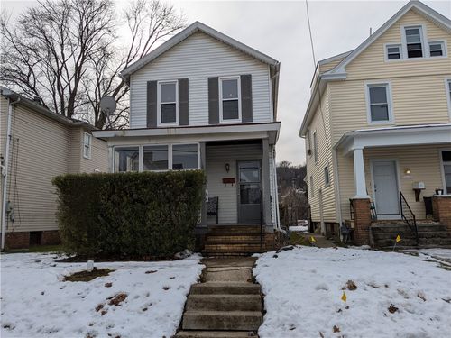 4727 5th Ave, Beaver Falls, PA, 15010 | Card Image