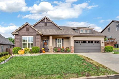 708 Wynborne Ln, Moore, SC, 29369-8010 | Card Image