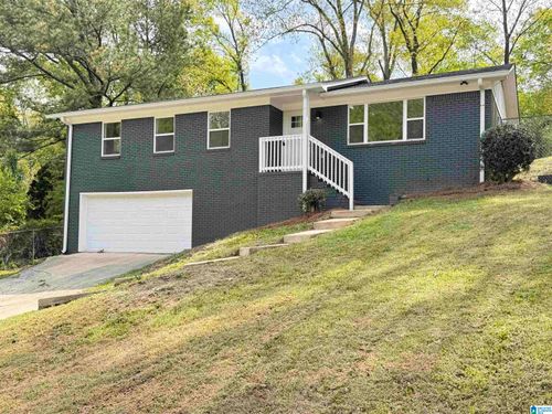 2553 2nd Way Nw, Center Point, AL, 35215-2401 | Card Image