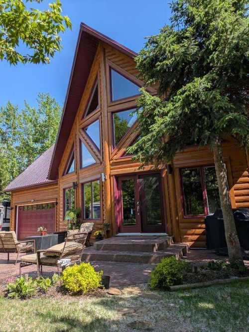 105-433042 Range Road 221, Bashaw, AB, T0B0H0 | Card Image