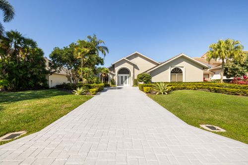 6415 Brandon St, West Palm Beach, FL, 33418-1494 | Card Image