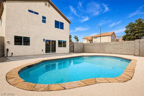 9516 Fox Forest Ave, Las Vegas, NV, 89129-7808 | Card Image