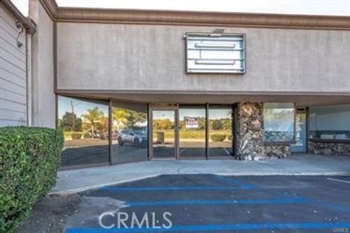 24609 Arch St, Newhall, CA, 91321-1111 | Card Image
