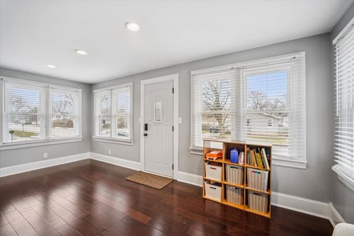 128 N Hadsall St, Genoa, IL, 60135-1213 | Card Image