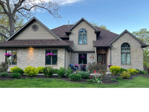 225 Ridgeline Rd, Burlington, WI, 53105-7736 | Card Image