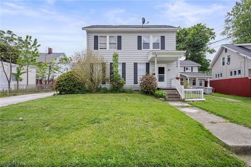 134 Pearl St, Painesville, OH, 44077-3567 | Card Image