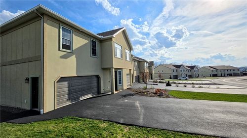 84 Nor Way, Ithaca, NY, 14850-1286 | Card Image