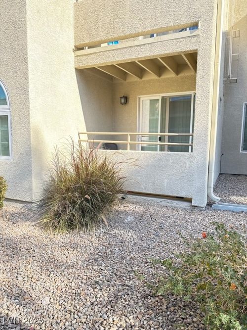 1043-3145 E Flamingo Rd, Las Vegas, NV, 89121-4352 | Card Image
