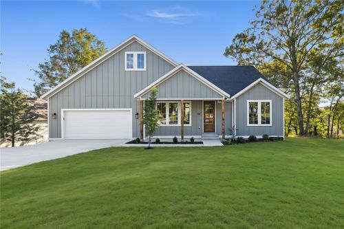 31 Cullen Hills Dr, Bella Vista, AR, 72715-4935 | Card Image