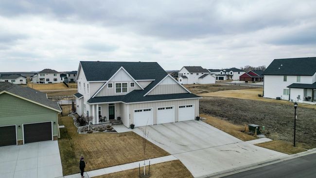 8825 Meadowlake Pkwy Horace MN Exterior (4).jpg | Image 11