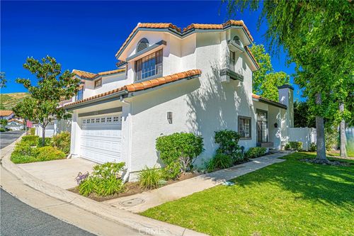 4797 Taranto Way, Oak Park, CA, 91377-5525 | Card Image