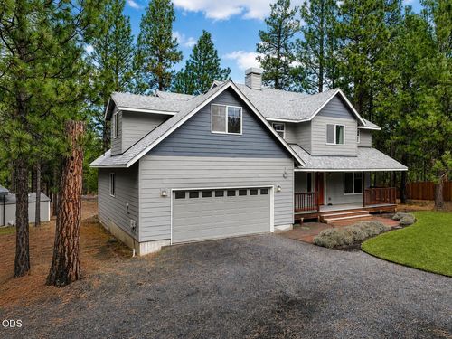 14450 Mountain View Loop, Sisters, OR, 97759-9879 | Card Image