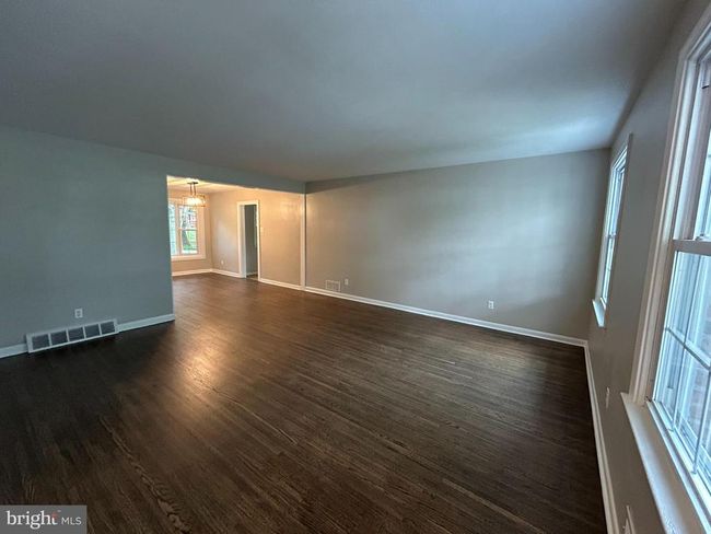 2100 Chestnut Ln, House other with 3 bedrooms, 2 bathrooms and null parking in CINNAMINSON NJ | Image 6