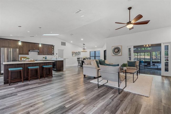 Vaulted ceiling, LVP floors, French Doors & more! | Image 5